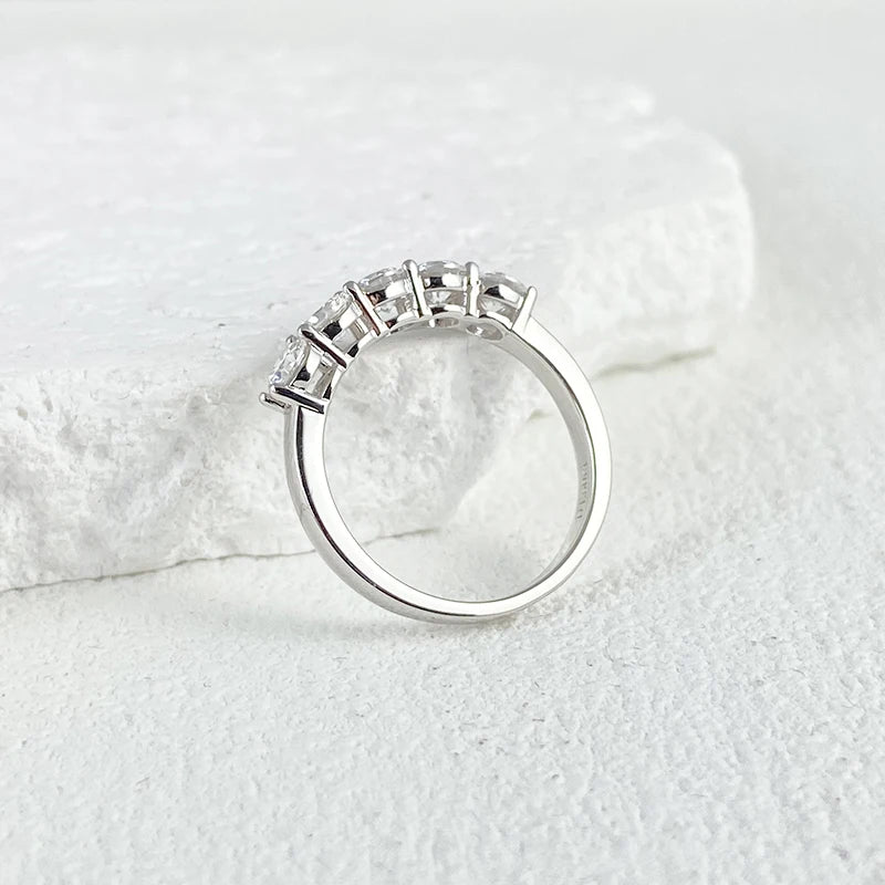 Full 4mm Moissanite Ring for Women 5 Stones Diamond Wedding Band Bride S925 Sterling Silver with White Gold Plated Rings