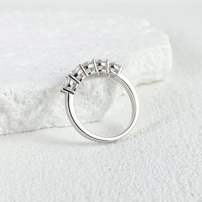Full 4mm Moissanite Ring for Women 5 Stones Diamond Wedding Band Bride S925 Sterling Silver with White Gold Plated Rings