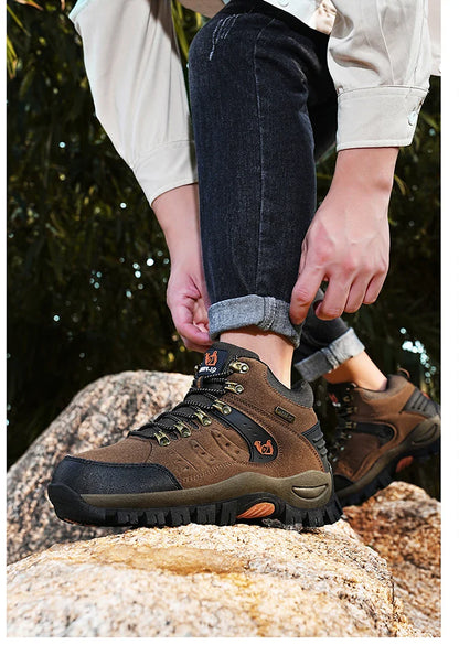 Trendy Classic Men Ankle Boots Wear Resisting Hiking Shoes Cow Suede Men Boot Comfortable Walking Sneaker For Man Tactical Shoes
