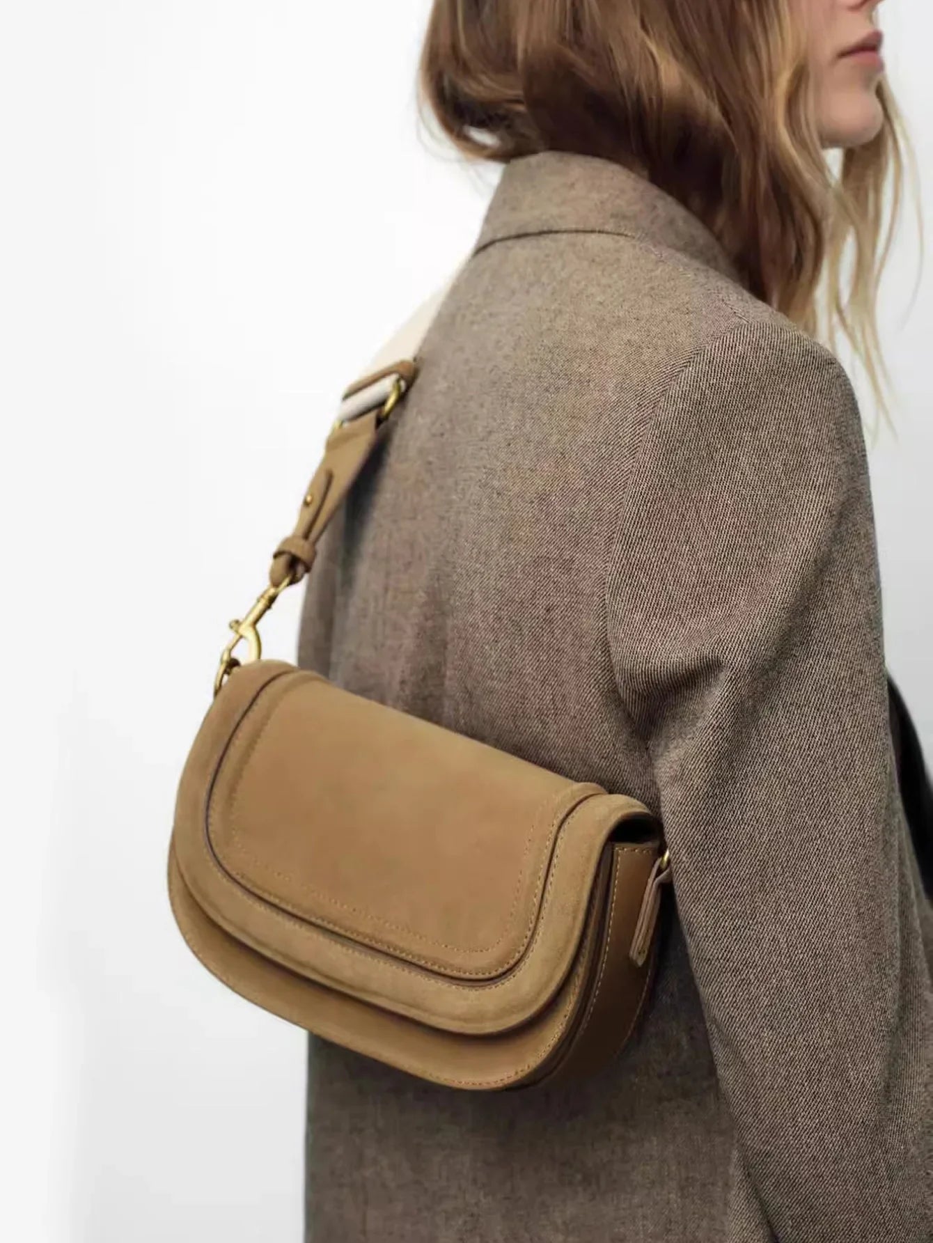 Saddle bag, shoulder bag, popular foreign trade bag, 2024 new wide shoulder strap, diagonal cross armpit, cross-border wholesale
