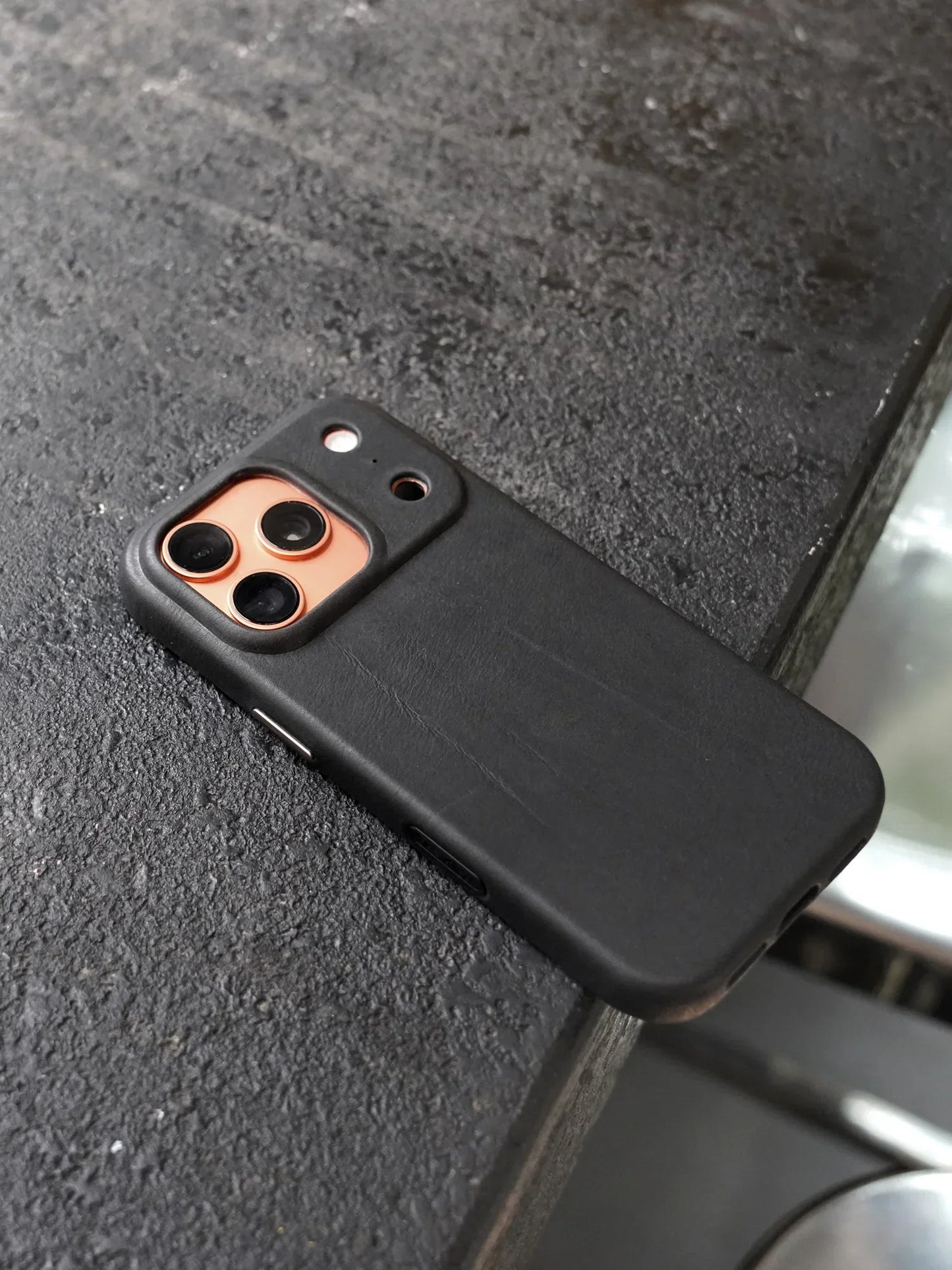 Genuine Leather Case for iPhone 17 16 Pro Max 15 Genuine Leather Handmade Phone Cover