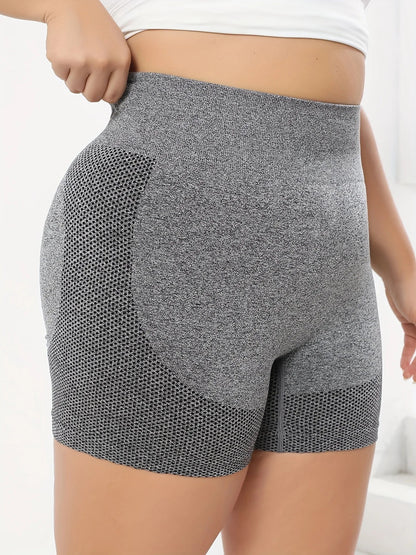 Plus Size Women's Seamless Hip Lifting Fitness Shorts High Waist Running Fitness Yoga Shorts