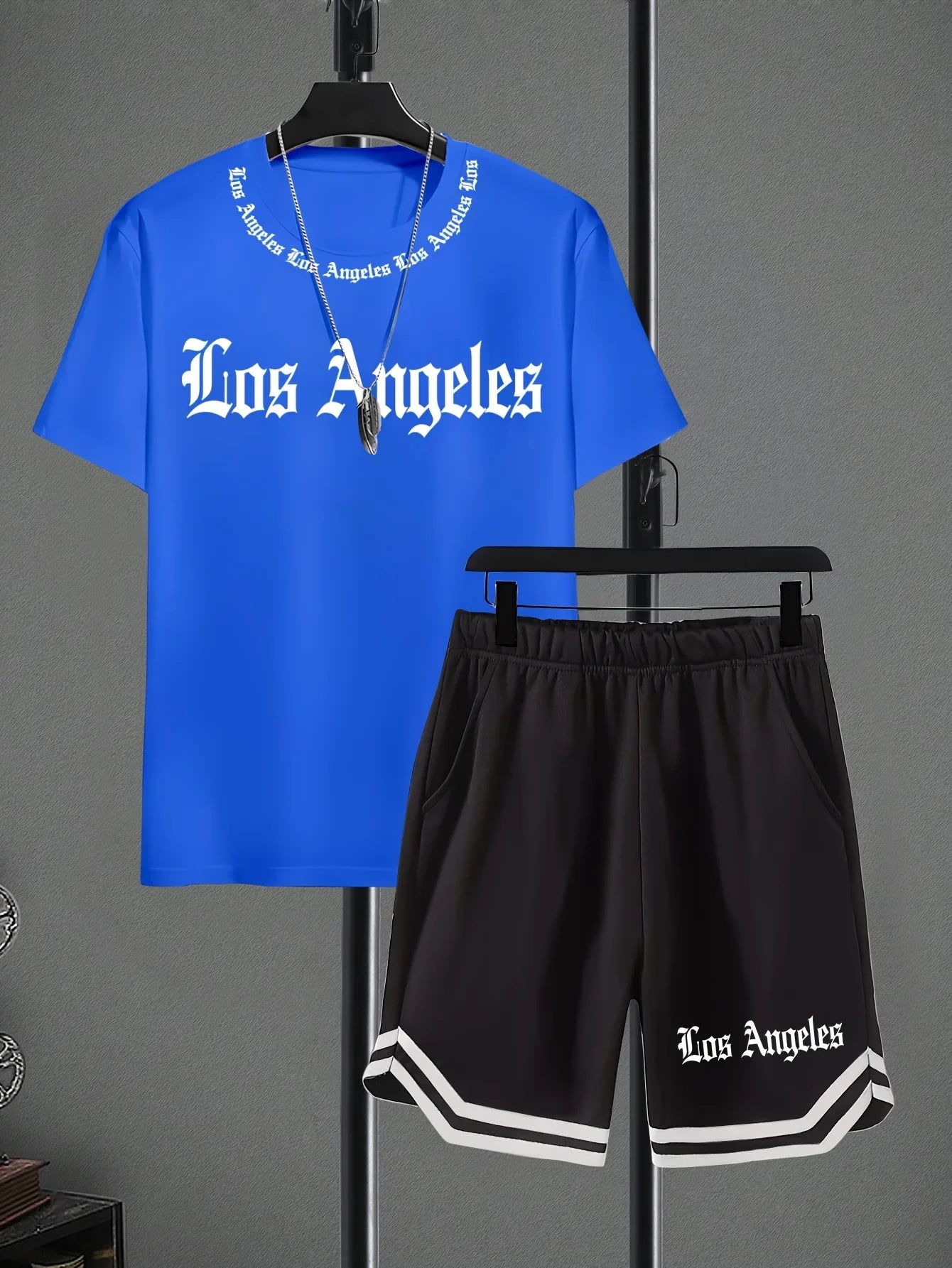 youth set for Summer 2025 featuring letter prints is a vibrant and fashionable streetwear