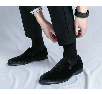 New British style men's hair stylist pattern suede lazy man slip-on bean loafers 46 plus-size pointed leather shoes