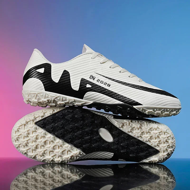 New Men Soccer Shoes FG/TF Hot-selling Boy High-quality Ultralight Cleats Non-Slip Football Boots Match Sneakers Futsal Indoor