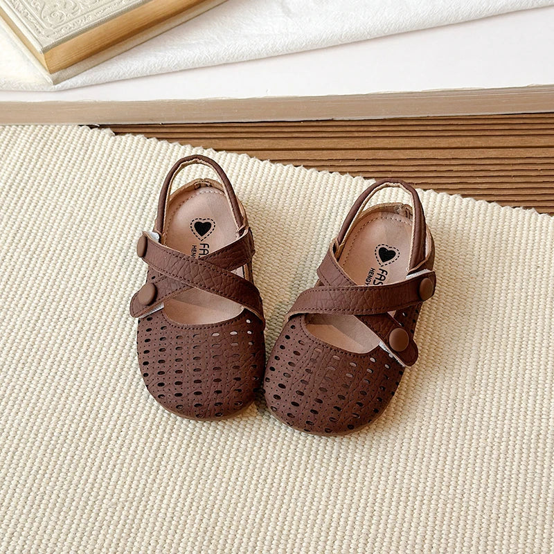 Summer New Kids Mary Jane Sandals Hollow-out Breathable Girls Causal Flat Shoes Non-slip School Children Fashion Retro Sandals