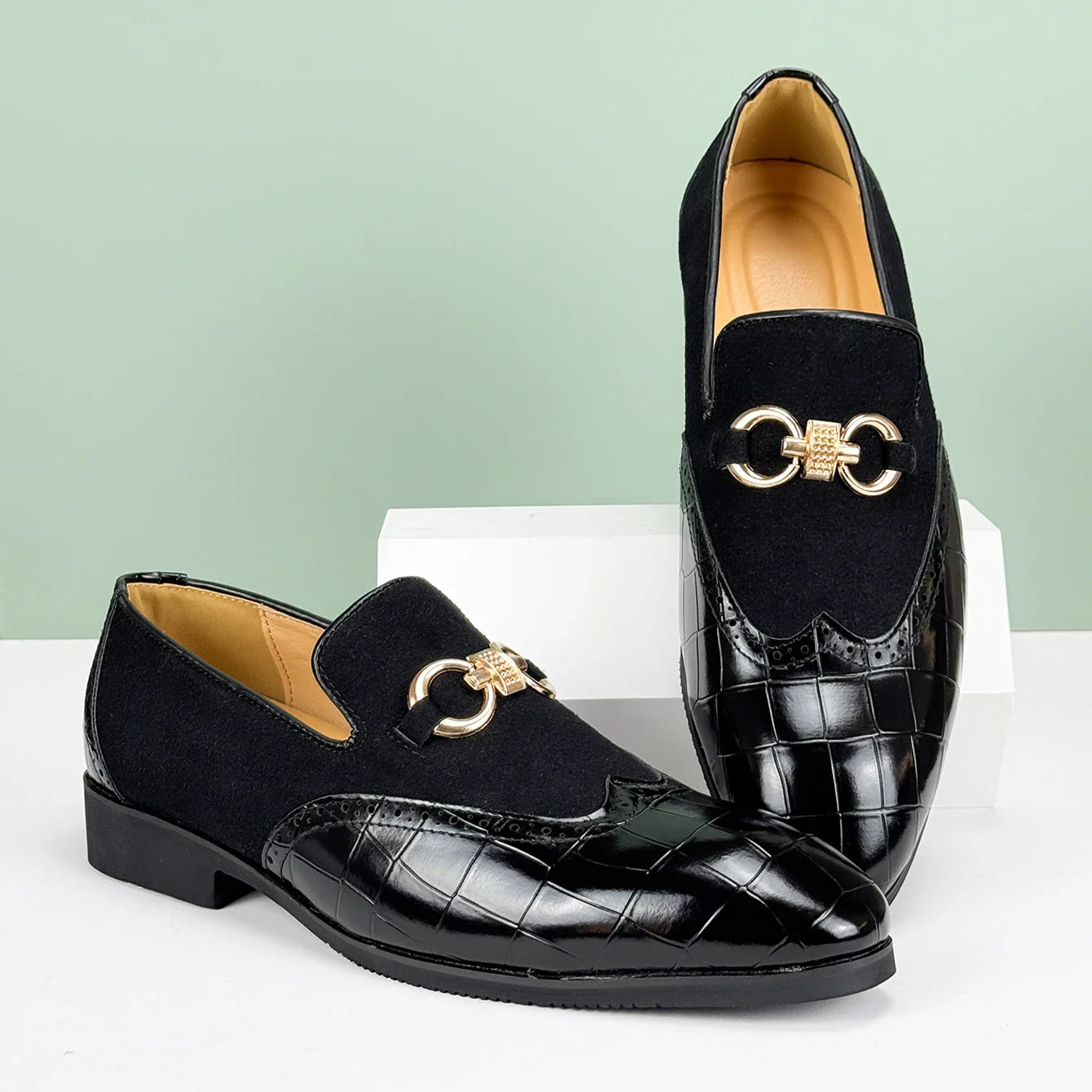 Men's Formal Leather Shoes British Style Oxford Loafers Pointed Toe Breathable Non-Slip Business Dress Wedding Office Green Shoe