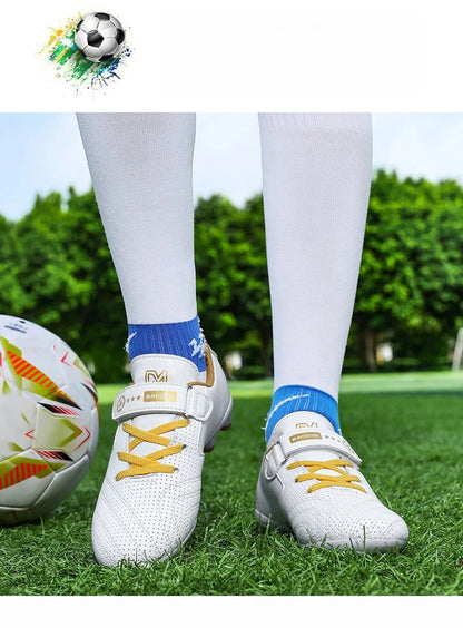 New Children Soccer Boots Sports Society Field Boy Football Shoes Futsal Fast Indoor Sneaker Original Ankle Cleats Football Boot