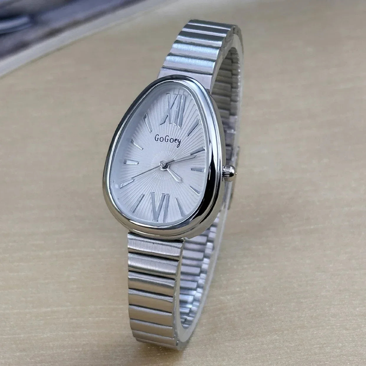 New Ladies Watches gift Snake Head Watch for Women Luxury Fashion Steel Strap Quartz Wristwatches Dropshipping Clock
