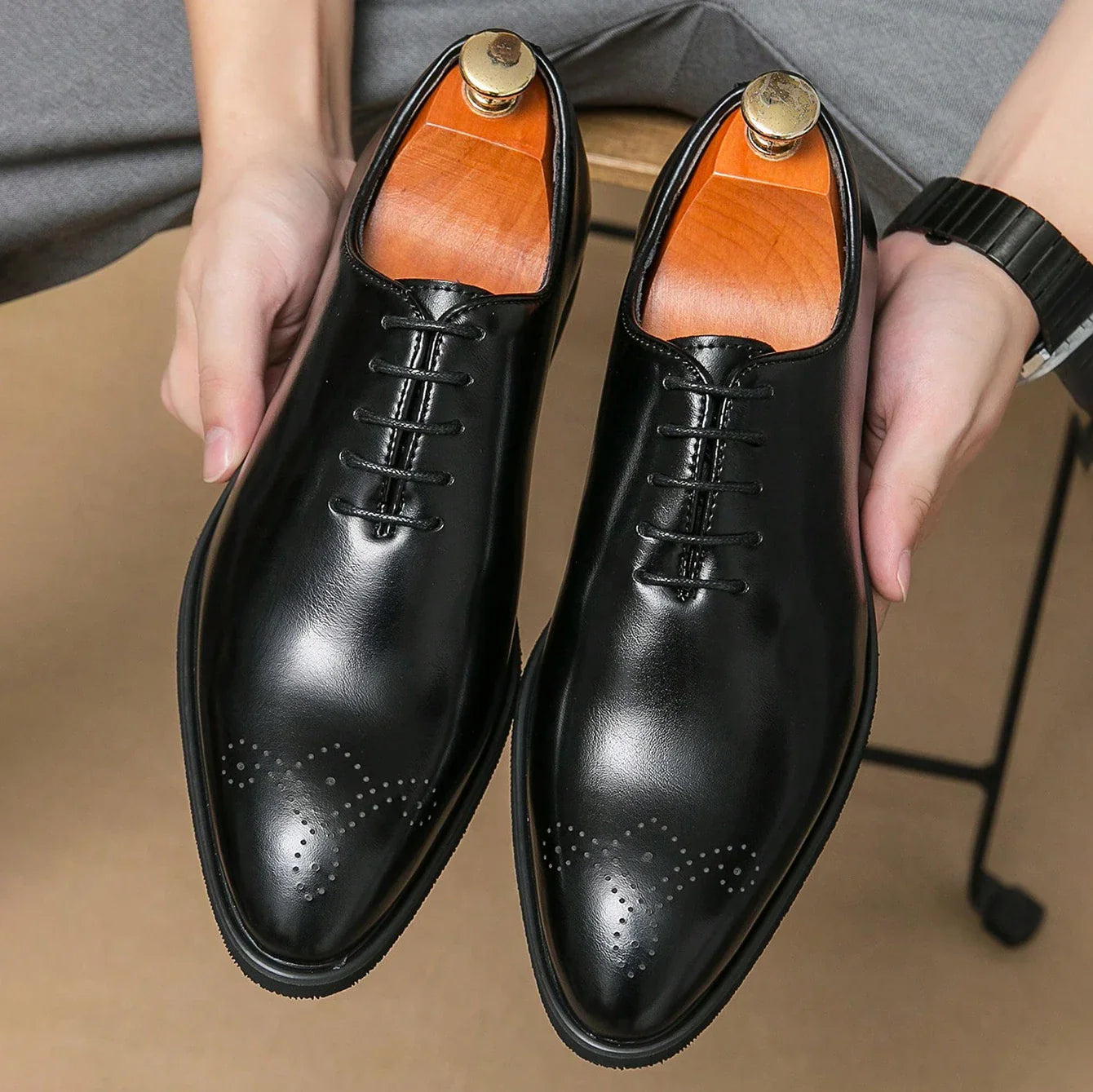 Classic Dress Leather Men Derby Shoes Formal Pointed Toe Business Leather Shoes Oxford Lace Up Anti SlipOffice Daily Shoes