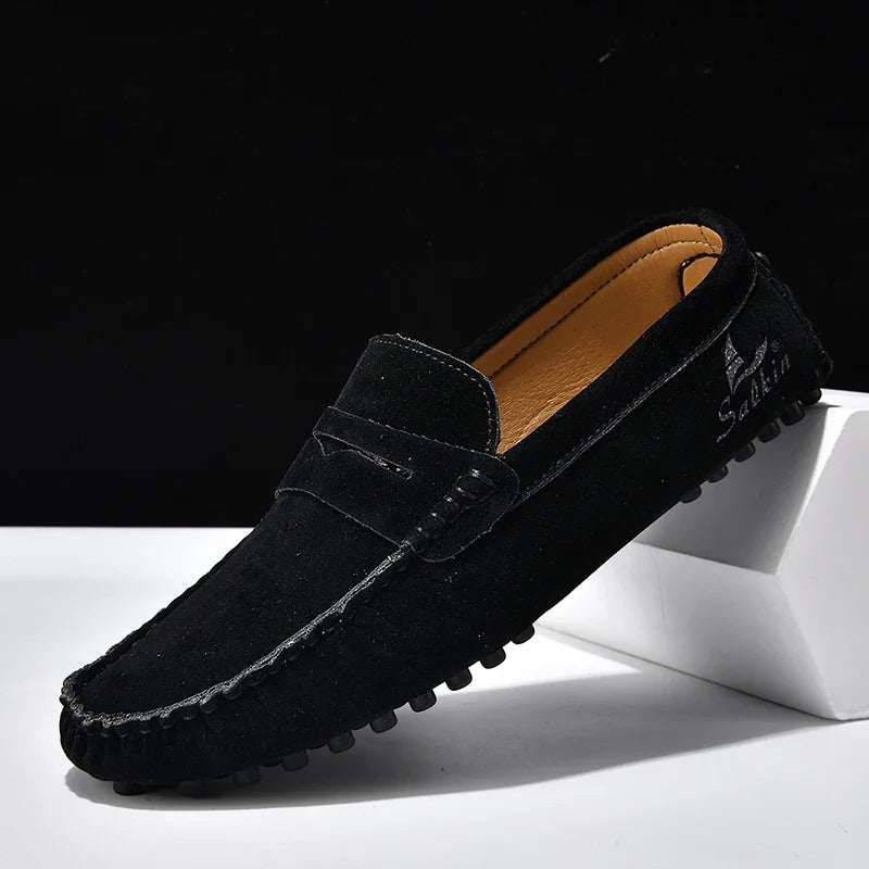 Quality Men's Suede Slip On Loafers Fashion Lightweight Breathable Wallking Driving Shoes Comfort fashion Outdoor Men's Sneakers