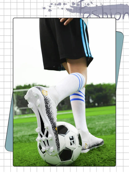 Men Soccer Shoes Kids Football Boots Women Professional Soccer Cleats Antiskid Chaussure Football TF/FG Outdoor Football Shoes