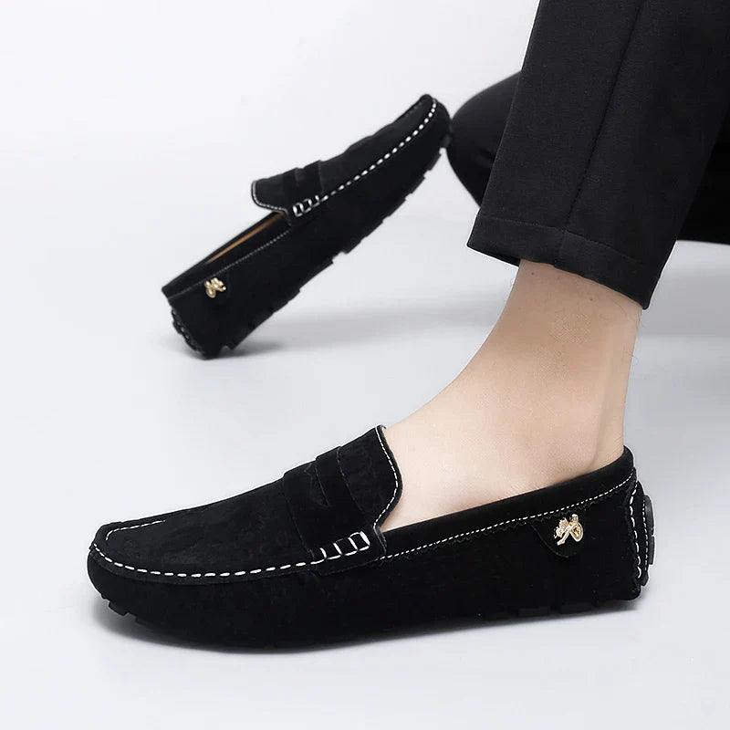 2025 Novos Sapatos Gorro Feitos à Mão Masculinos de Luxo Leve Estampa Crocodilo Tendência Mais Fácil de Combinar Slip-On Loafers Preguiçosos Sapatos da Moda para Dirigir Masculinos e Femininos