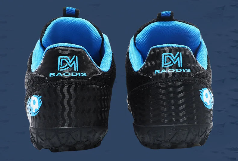 Children's Soccer Shoes TF Breathable Lightweight Major Training Shoes Boy Wear-resistant Sneakers Youth Match Kids Soccer Shoes