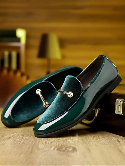 Premium Emerald Green Velvet Loafers with Patent Leather Accents Formal Event Gentleman's Shoes