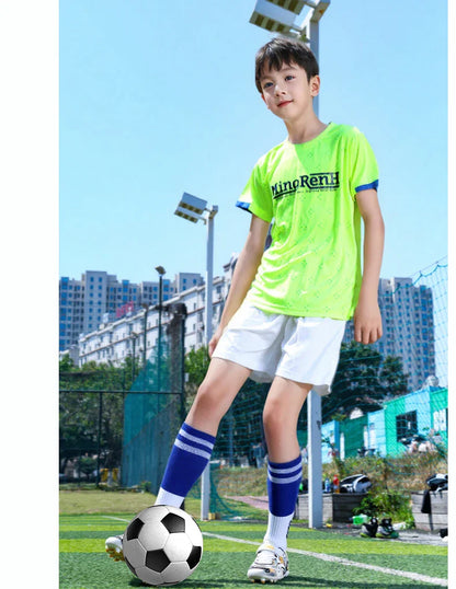 New Youth Soccer Shoes Kids Football Boots Professional Training Non-Slip Indoor Outdoor Futsal Cleats Sneakers Breathable 28-39