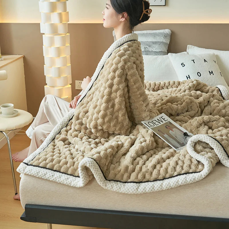 Tortoiseshell Velvet Thermal Blanket 150x200cm - 3D Textured All-Season Throw for Bed Sofa, Soft Fluffy Large Size Home Decor