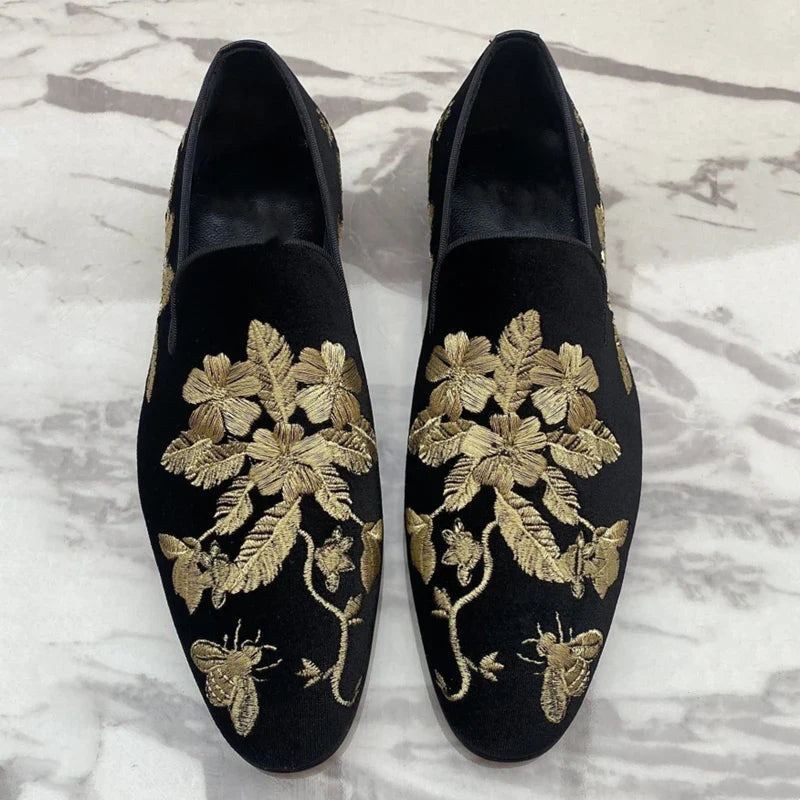 New Loafers for Men Flock Embroider Black Casual Shoes Slip-On Breathable Handmade Free Shipping Mens Dress Shoes Size 38-48