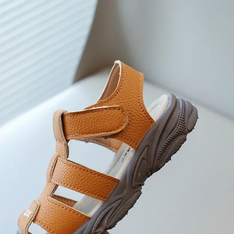 Baby Boys Summer Sandals Kids Beach Shoes Classic Fashion Hollow Toe-capped Anti-kick Toddlers Kindergarten Sandals Breathable