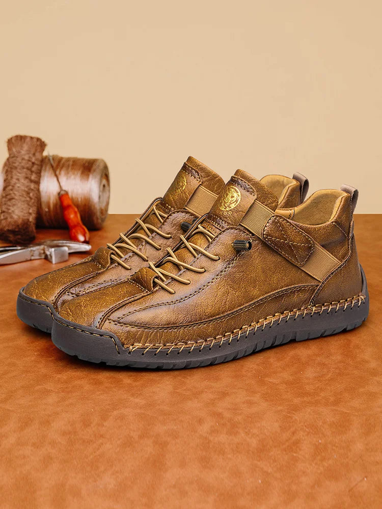 CLOHOO Botas Casuais Esportivas Masculinas Cano Alto Feitas à Mão Respiráveis para Uso ao Ar Livre com Opções de Tamanho Estendido Botas Clássicas de Tornozelo