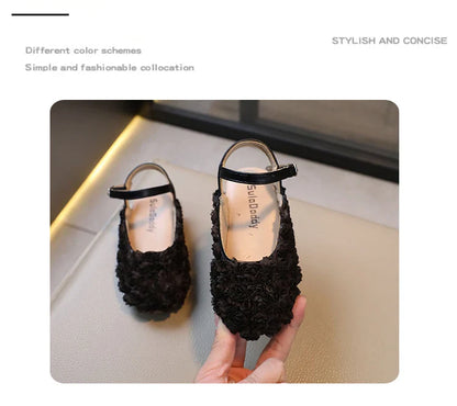 Girls Sandals 2024 Cute Toes Wrapped Flowers Spring New Children Fashion Princess Mary Janes for Party Wedding Shows Simple Cute