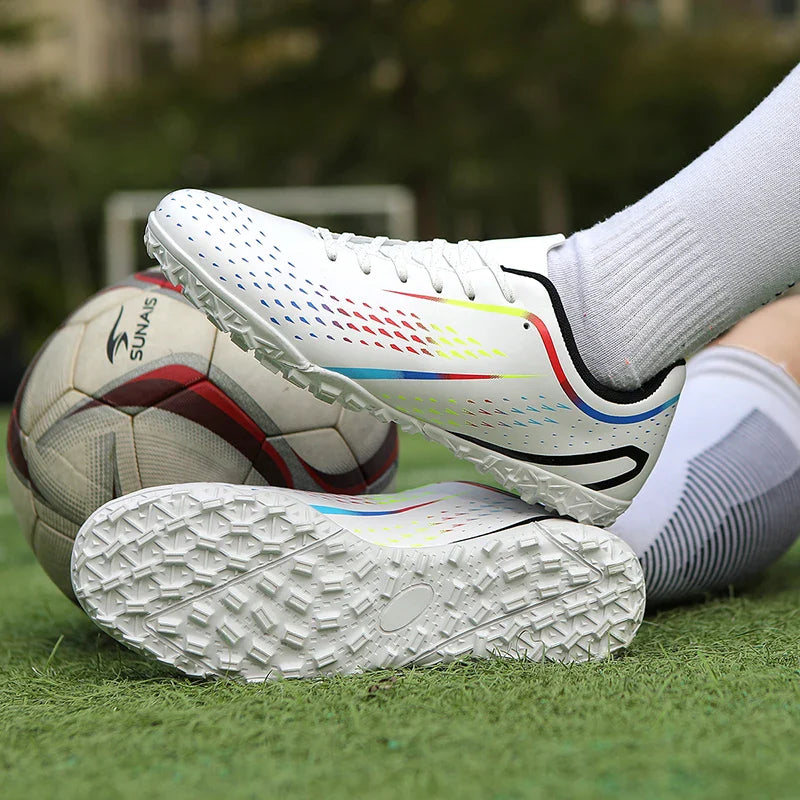 New Men Football Boots Non-Slip High-quality Woman Soccer Shoes Grass Cleats Futsal Sneakers Match Indoor Outdoor Football Shoes