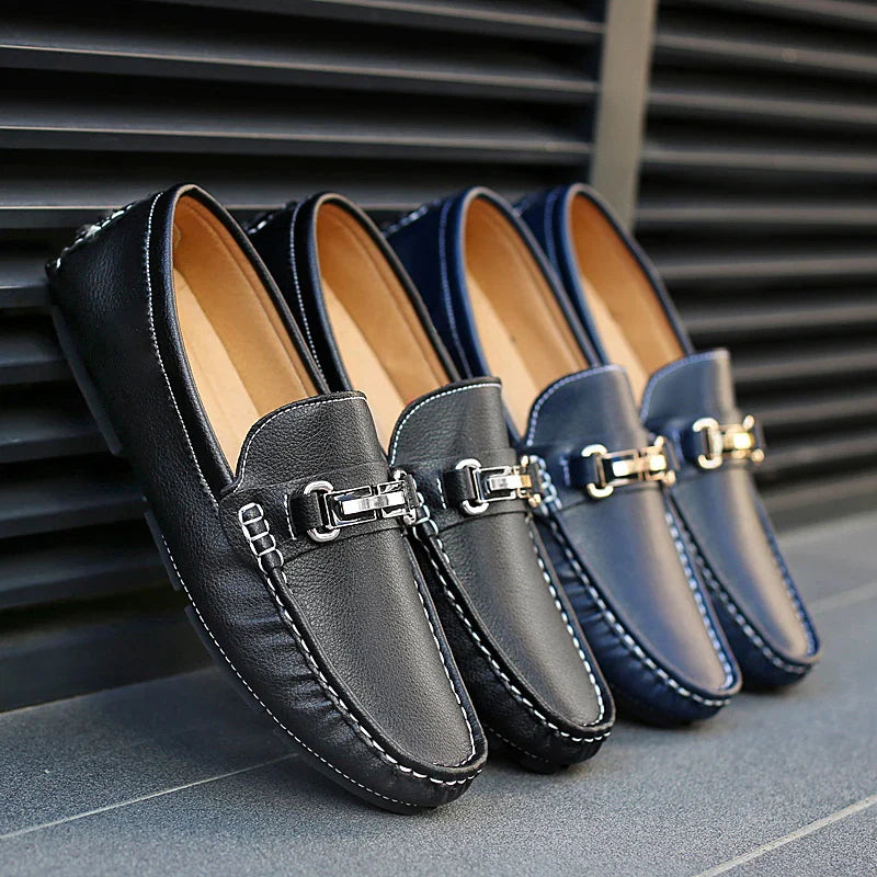 2025 New Handmade Soft Soled Beanie Shoes Men's Korean Style Casual Leather Shoes Social Spirit Boy Brand Lazy Shoes Loafers