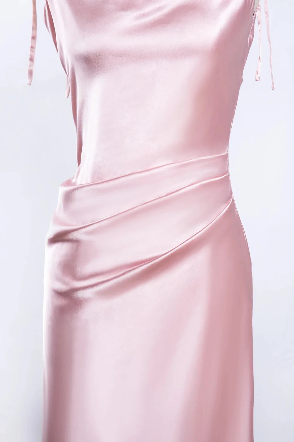 Vintage Satin Silk Bridesmaids Dresses Sleeveless Cowl Neck Side Slit Slim Fit Midi Bridal Wedding Party Gowns Spaghetti Straps