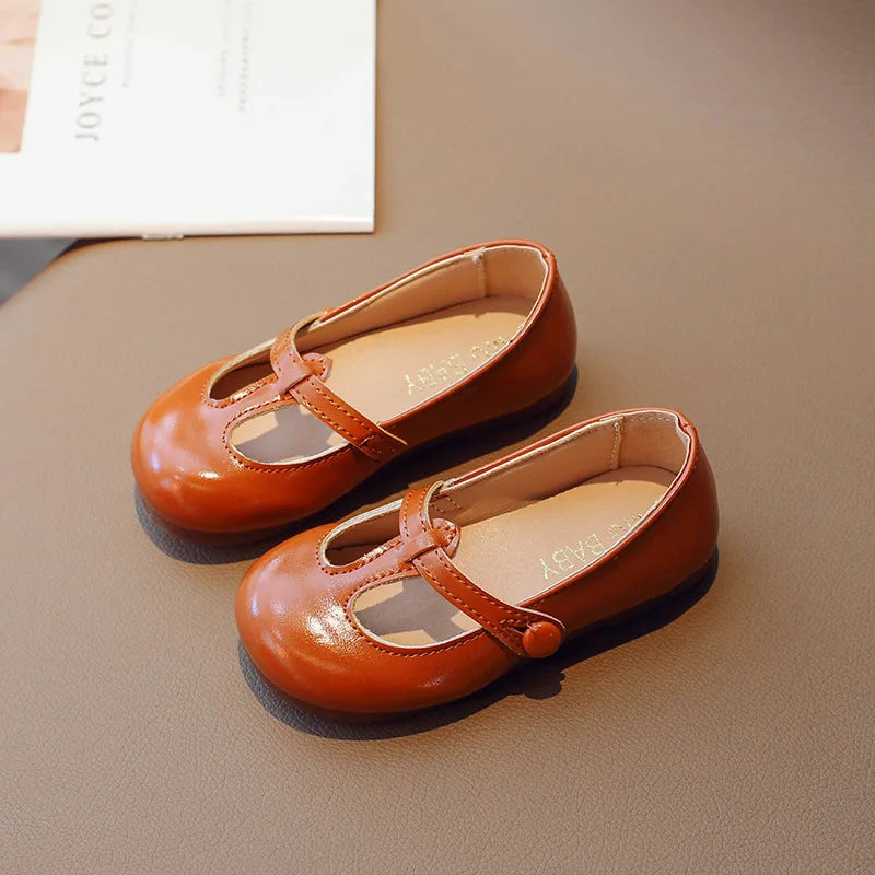 2025 new style soft soled leather shoes for little girls, fashionable and versatile princess shoes, children's college style
