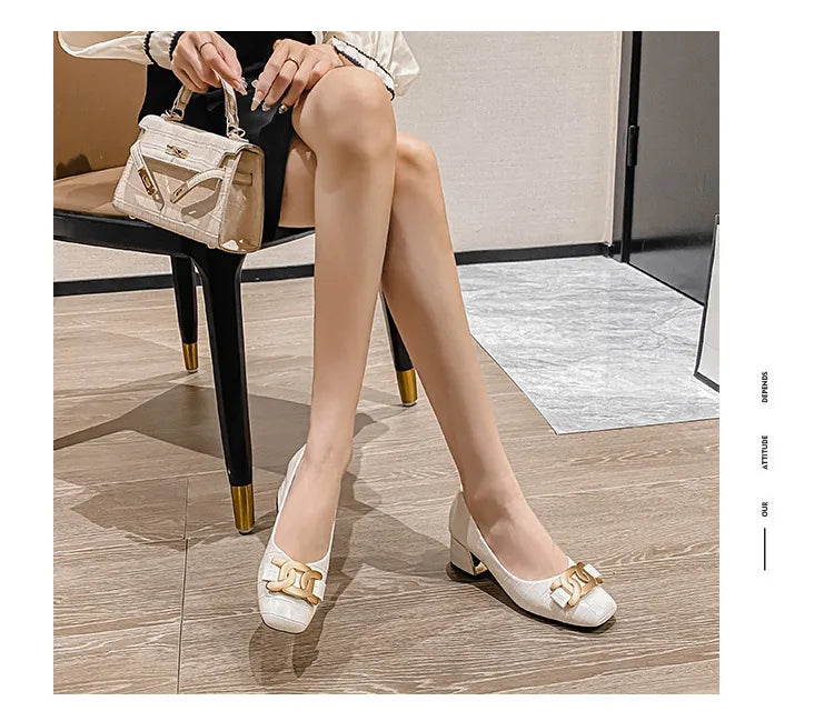 Plus Size 35-43 Women Pumps Med Heel Square Toe Pumps Office Lady Leahter Shoes Big Gold Metal Chain Soft Soles Slip on Shoes