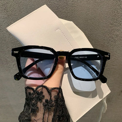 Vintage Sunglasses Wome Sun Glasses UV Protection Ultralight  Eyewear Fashion Luxury PC Unisex Outdoor Glasses