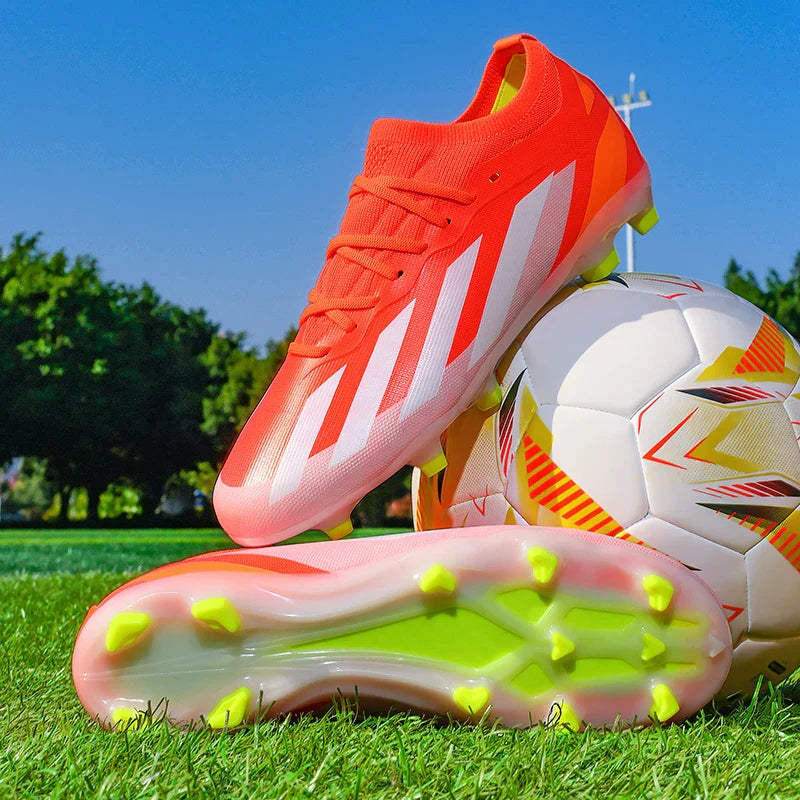 New Football Field Boots Ultralight Men Soccer Shoes Society Comfortable FG Boy Studded Sneaker Original Football Boots Sports