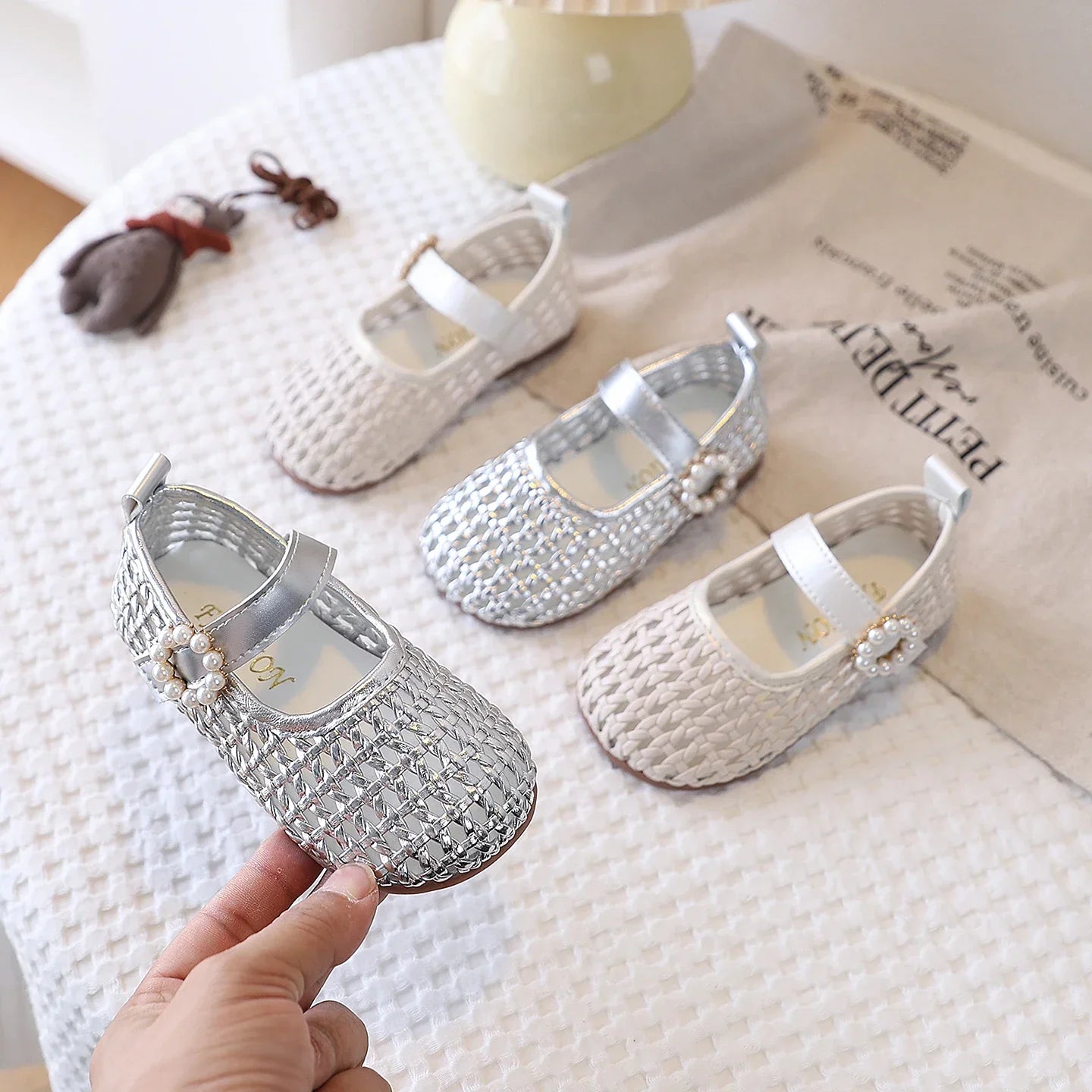 Spring Girl's Sandals Braided Pearl Hook-loop Chic Kid's Flat Shoe Solid Colors Anti-slip Casual Versatile Children Shoes 4-6Y