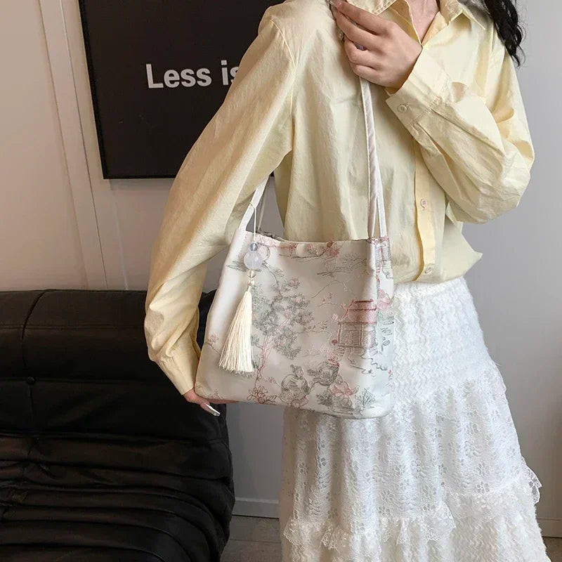 Hot Selling Chinese Style Embroidered Fashionable Women's Shoulder Bag 2026 Summer New Trend Large Capacity Handbag