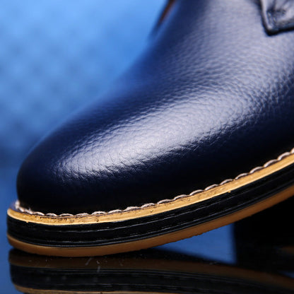 Genuine Leather Men Dress Shoes Oxfords Brogue Lace Up Italian Mens Casual Shoes Luxury Brand Moccasins Loafers Plus Size 38-48