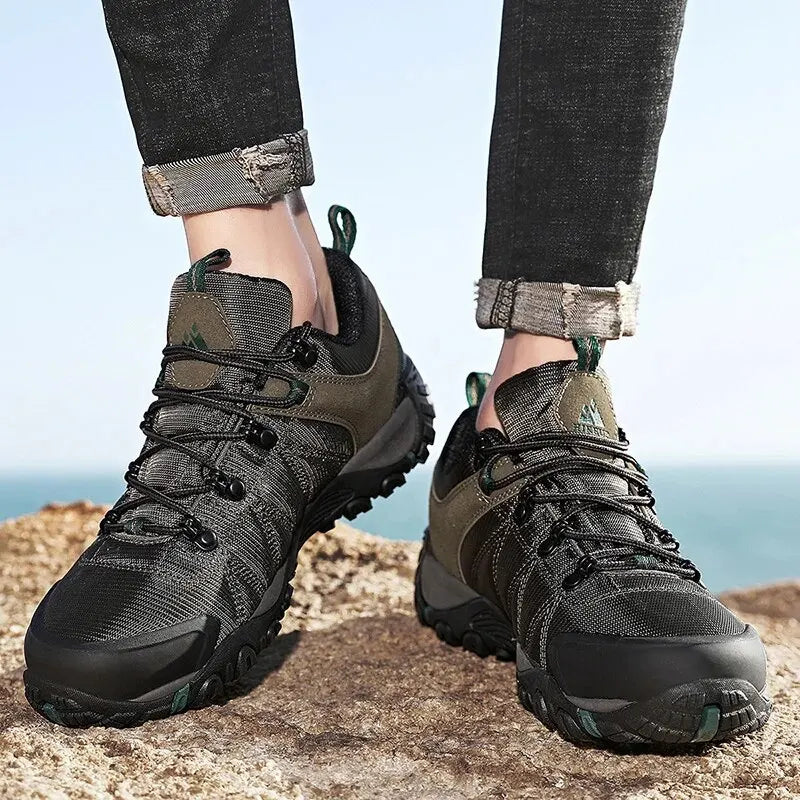 Four-Season Men's Hiking Shoes Outdoor Sports Genuine Leather Wear-Resistant Climbing Shoes Rubber Sole Trekking Sneaker