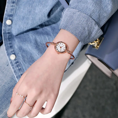 Women Bracelet Watch Retro Gold Bangle Women Watches Stainless Steel Retro Ladies Quartz Wristwatch Clock Dress Watch