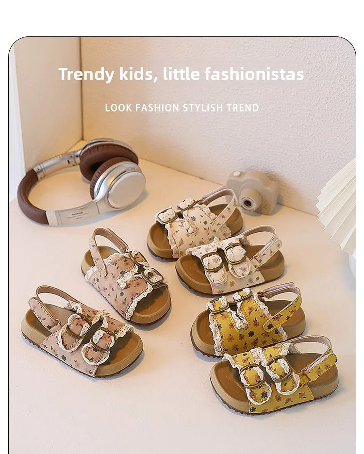 2026 Summmer Girls Shoes Comfortable Soft Sole Sandals Fashionable Open Toe Polka Dot Sandals Boys Girls Beach Shoes