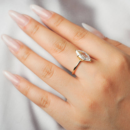 Vintage 9ct 5A Marquise Shape Cubic Zirconia Solitaire Engagement Ring For Women 925 Sterling Silver 14K Yellow Gold