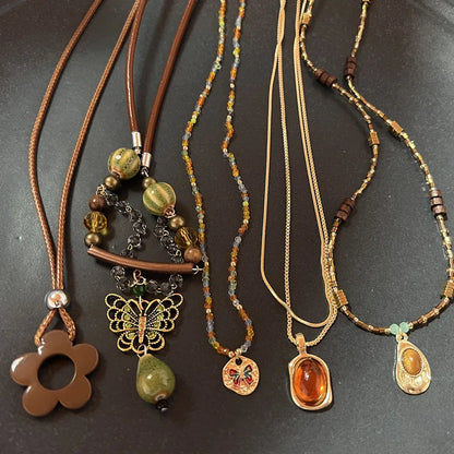 Vintage Brown Natural Stone Pendant Necklace for Women Fashion Geometric Long Leather Rope Necklace Sweater Chain Jewelry Gifts
