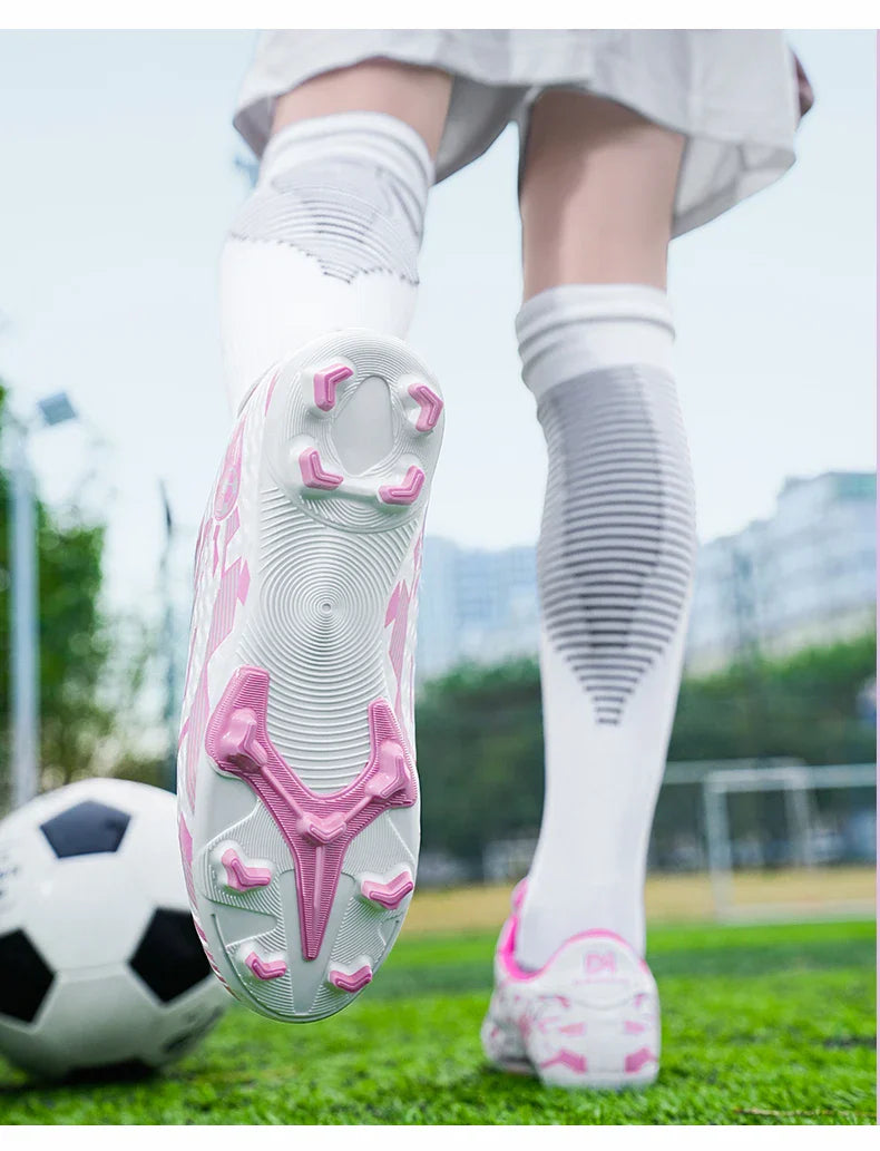 New Men Kids Soccer Shoes Football Boots Ultralight Match Grass Boys Professional Cleats Non-Slip Training Shoes Drop Shipping