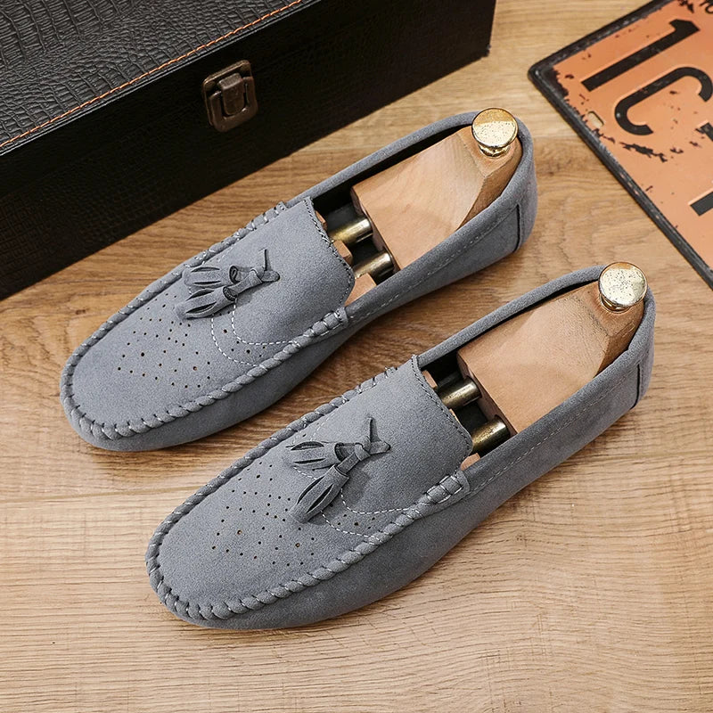 Fashion Men Casual Shoes Suede Breathable Comfort Slip-on Mens Driving Shoes Luxury Brand Men Loafers Mens Lazy Shoes Moccasins