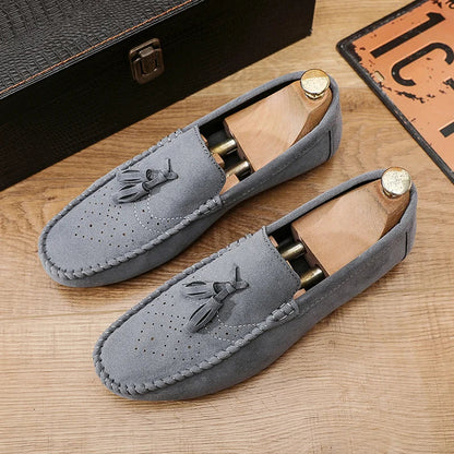 Fashion Men Casual Shoes Suede Breathable Comfort Slip-on Mens Driving Shoes Luxury Brand Men Loafers Mens Lazy Shoes Moccasins