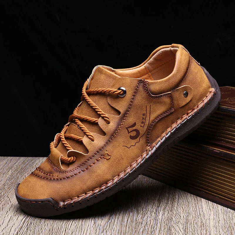 Men Leather Casual Shoes Outdoor Comfortable High Quality Fashion Soft Homme Classic Ankle Non-slip Flats Moccasin Trend