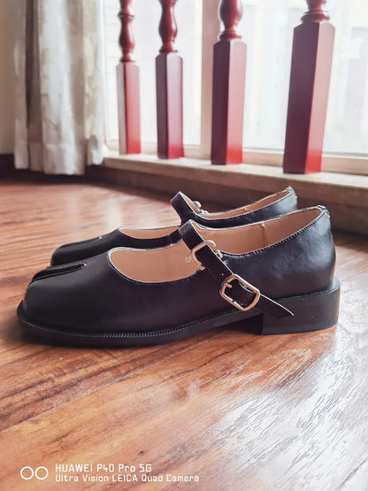 Fashion Women's Shoes New High Quality Leather Split Toe Mary Jane Shoes Comfortable Low Heel Women Shoes Lolita