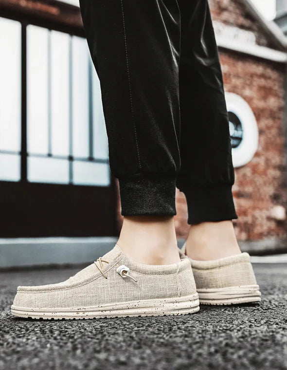 Men Casual Canvas Shoes Mens Loafers Breathable Slip on Flats Male Vulcanized Shoes Driving Shoes Plus Size 47 Walking Sneakers