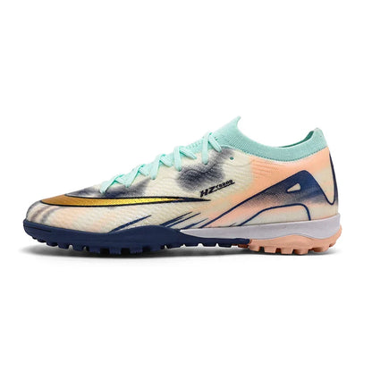 Men Football Shoes Comfortable TF Professional Football Boots Training Sneaker Ultralight Soccer Shoes