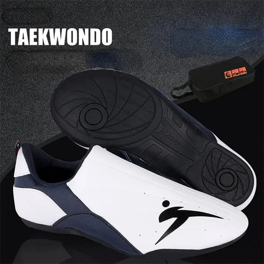 Sapatos Masculinos para Boxe Kung Fu Artes Marciais Respiráveis Solado Macio Grosso Tênis de Caratê para Treinadores de Taekwondo Resistentes ao Desgaste para Crianças e Adultos