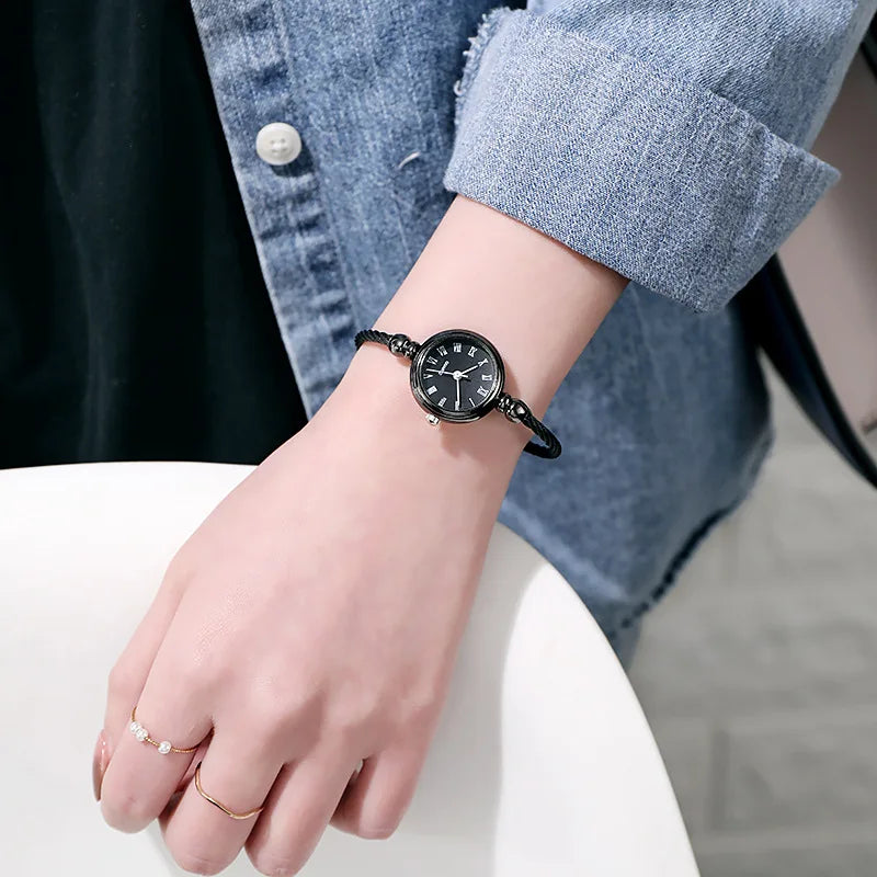 Women Bracelet Watch Retro Gold Bangle Women Watches Stainless Steel Retro Ladies Quartz Wristwatch Clock Dress Watch