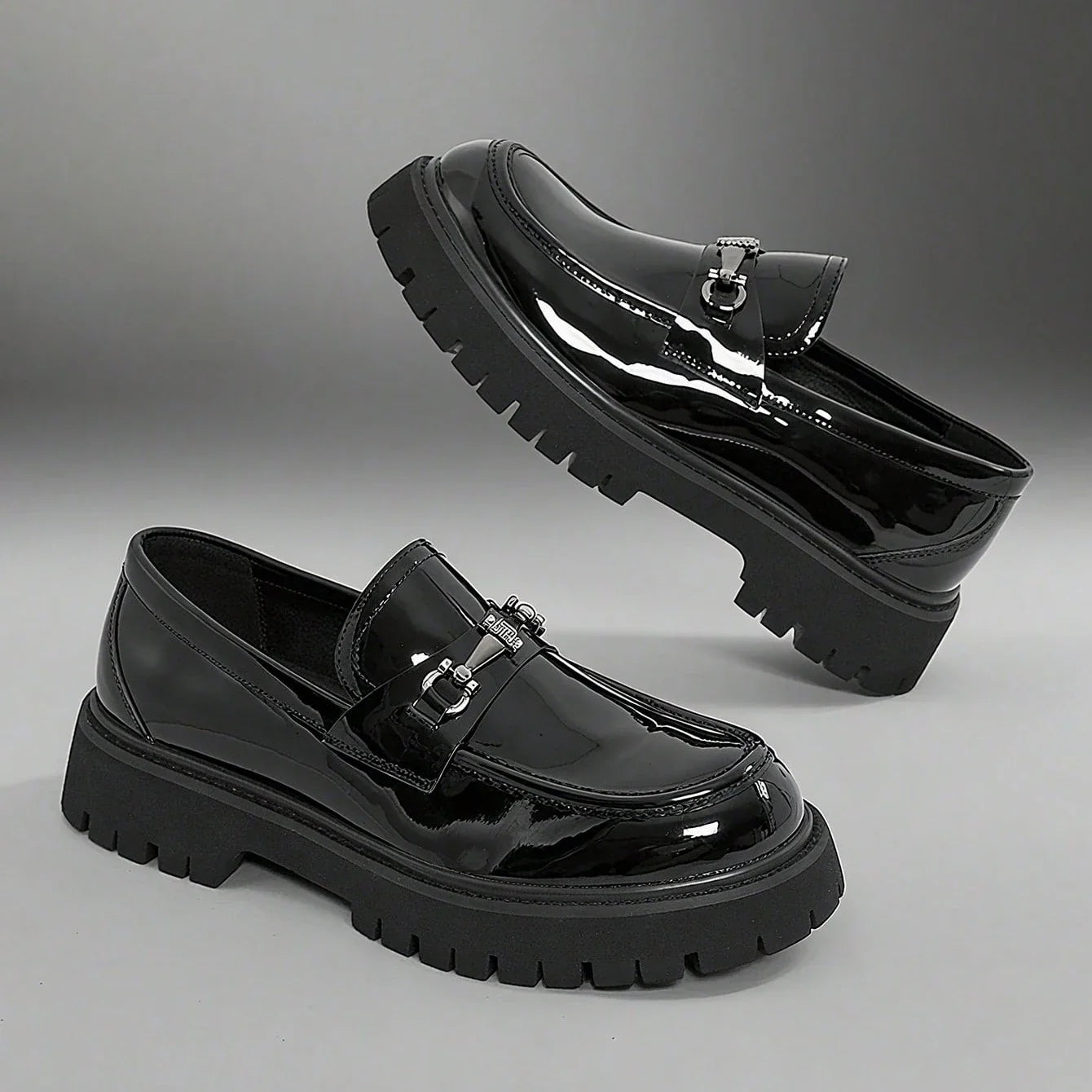 Europe Fashion Thick Sole Men's Penny Loafers Slip-On Business Dress Shoes Gentleman Glossy Buckle Formal Party Black Shoes
